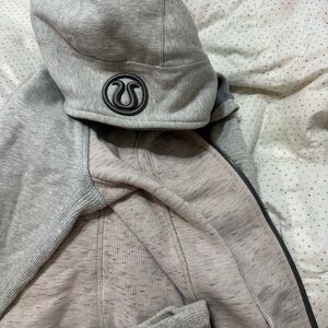 Lululemon Scuba Hoodie Jacket – Gray – Full Zip – Size 6